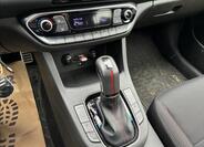 Hyundai i30 21