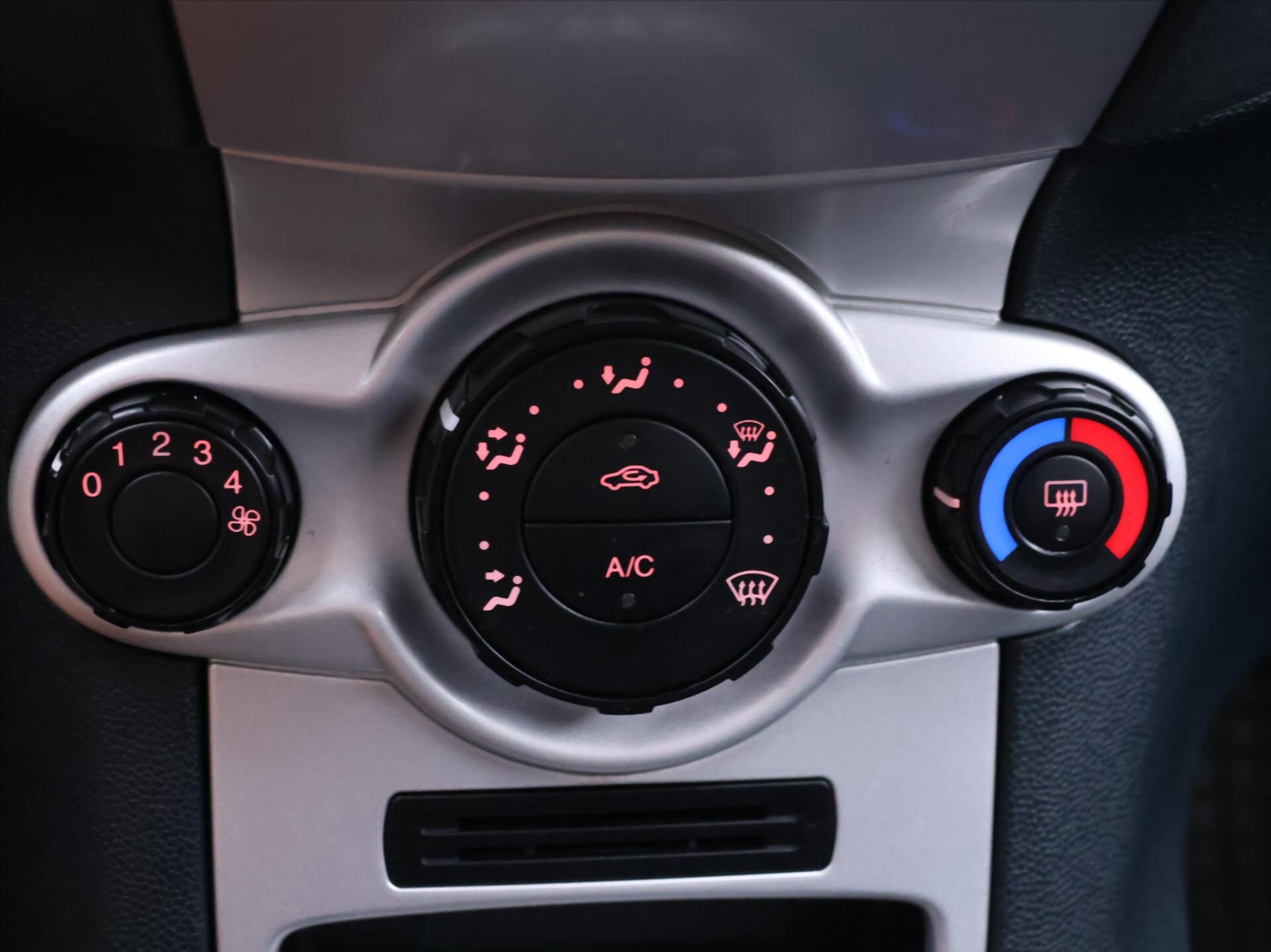 Ford Fiesta Hatchback 1,2 l 44 kw