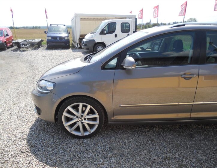 Volkswagen Golf Plus 10