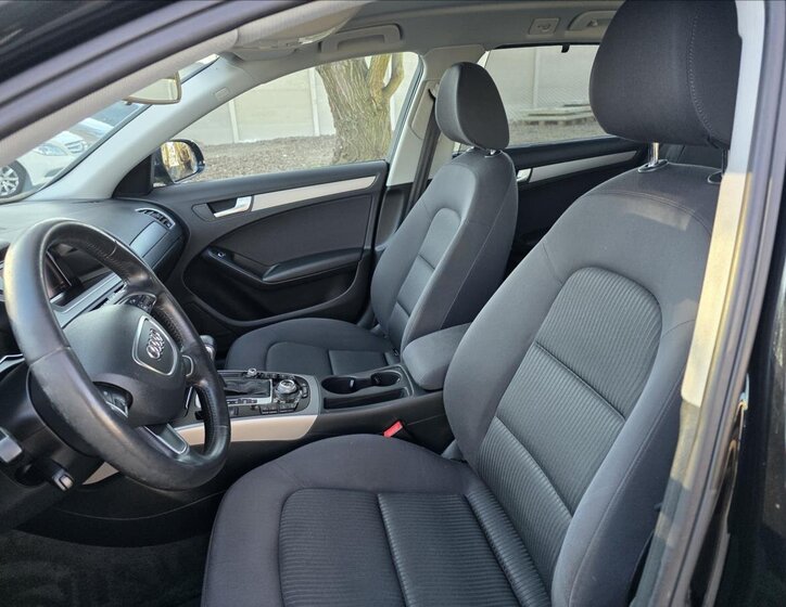 Audi A4 Kombi 2,0 l 100 kw