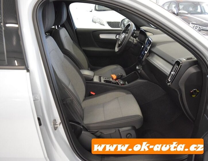 Volvo XC40 SUV 0,0 120 kw