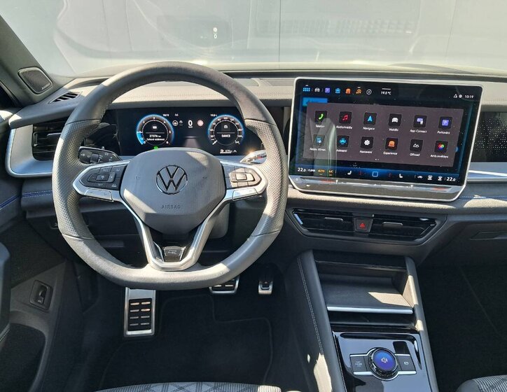 Volkswagen Tayron SUV / Terénní 2,0 l 142 kw