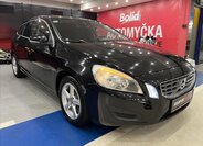 Volvo V60 Kombi 2,0 l 120 kw