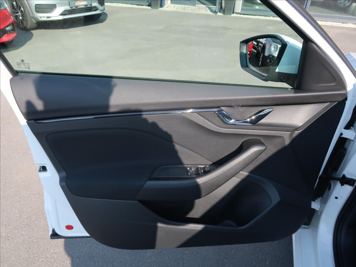 Škoda Scala Hatchback 999,0 70 kw