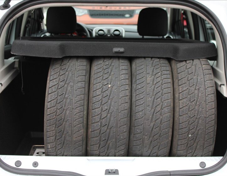 Dacia Sandero Hatchback 999,0 54 kw