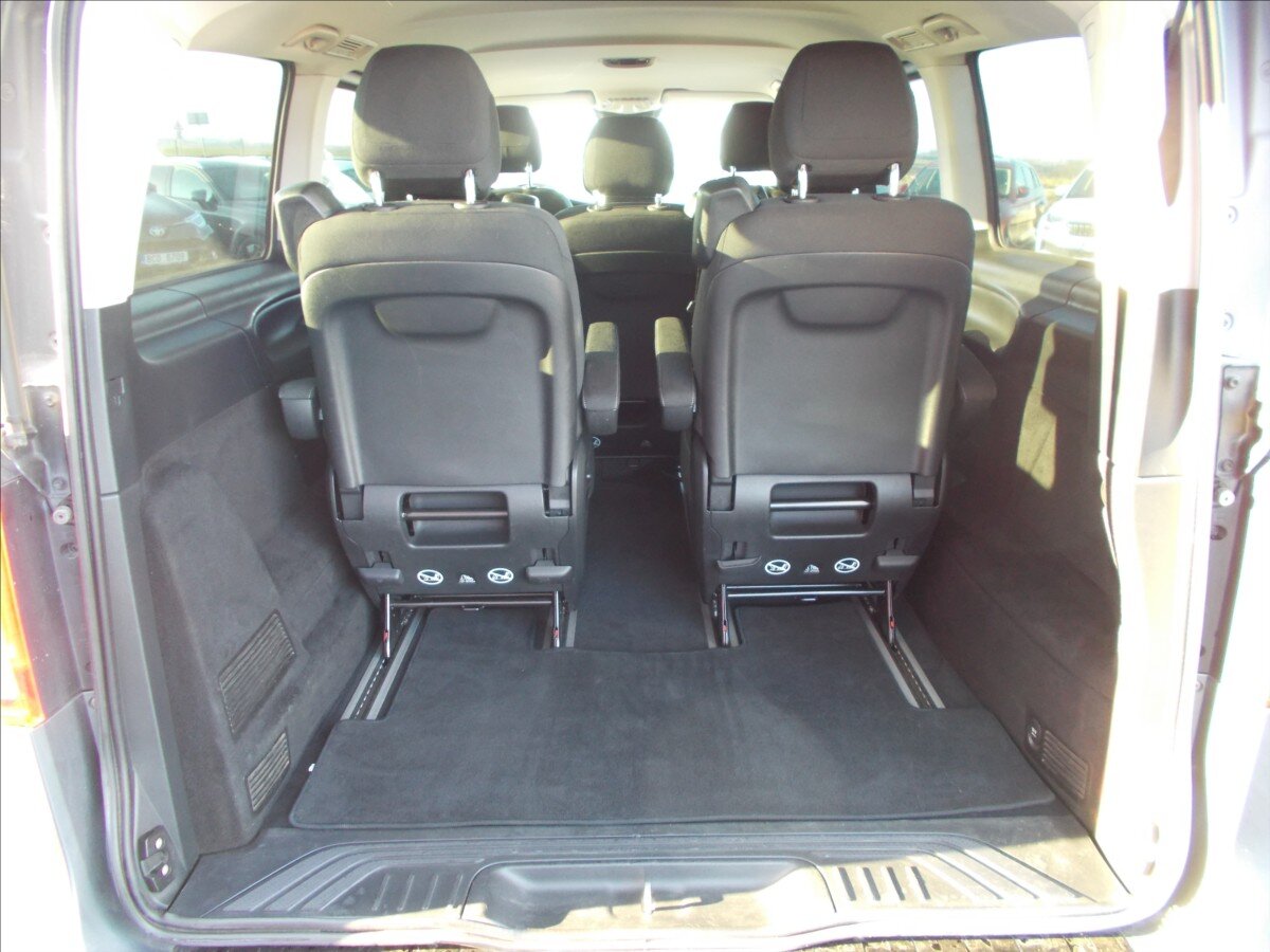 Mercedes-Benz Třídy V MPV 2,1 l 140 kw