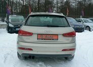 Audi Q3 6