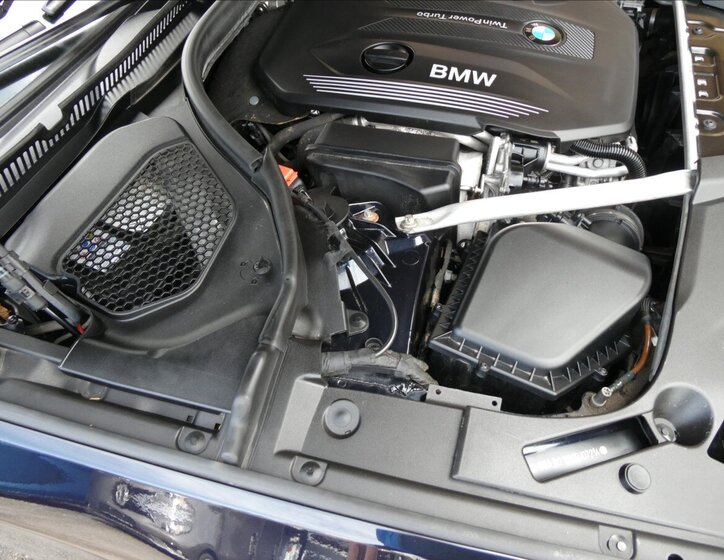 BMW Řada 5 Kombi 3,0 l 235 kw