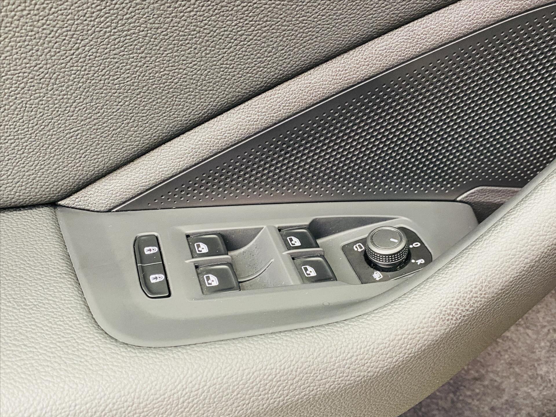 Škoda Superb Kombi 2,0 l 110 kw