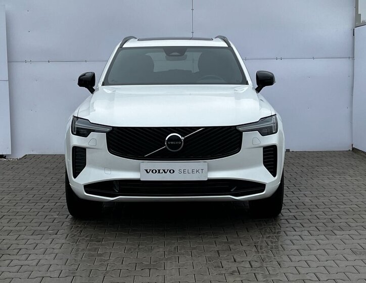 Volvo XC90 SUV 2,0 l 335 kw