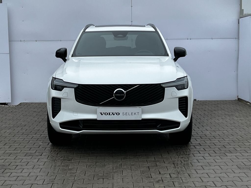 Volvo XC90 SUV 2,0 l 335 kw
