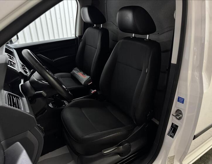 Volkswagen Caddy 26