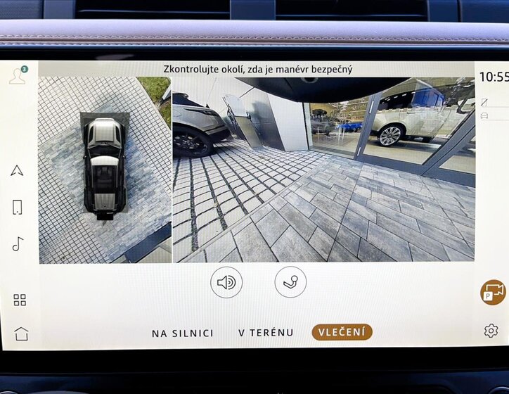 Land Rover Defender 19