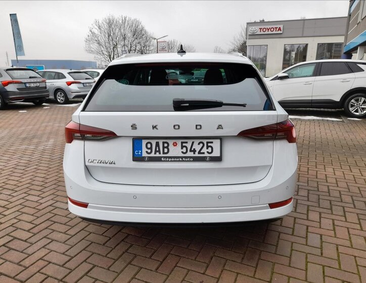 Škoda Octavia Kombi 2,0 l 110 kw