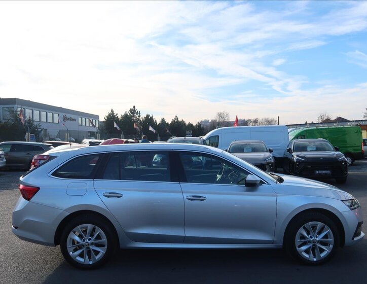 Škoda Octavia Kombi 2,0 l 110 kw