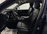 Alfa Romeo Stelvio 32