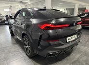 BMW X6 Sedan / Limuzína 3,0 l 250 kw