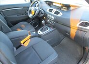 Renault Scénic Kombi 1,5 l 81 kw