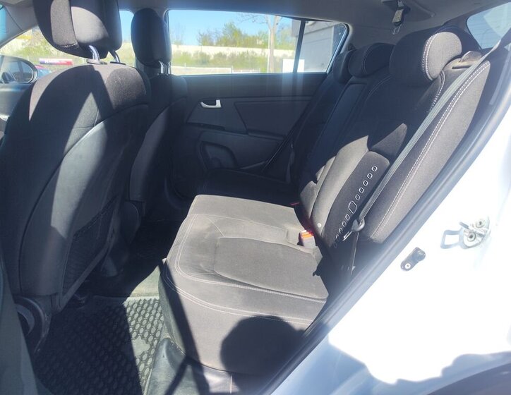 KIA Sportage SUV / Terénní 2,0 l 100 kw