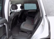 Audi Q7 8
