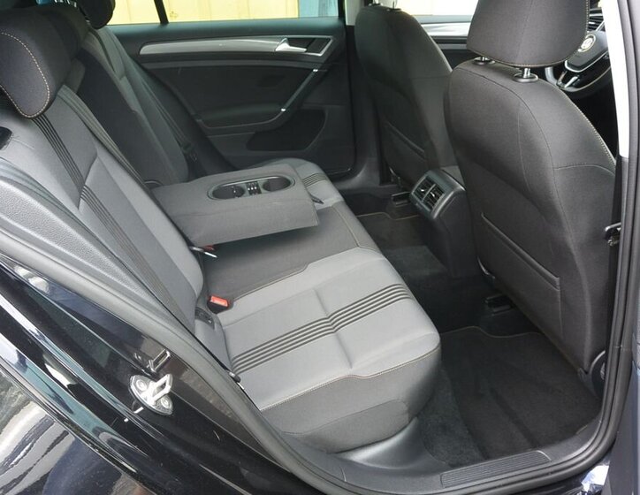 Volkswagen Golf Hatchback 1,2 l 63 kw