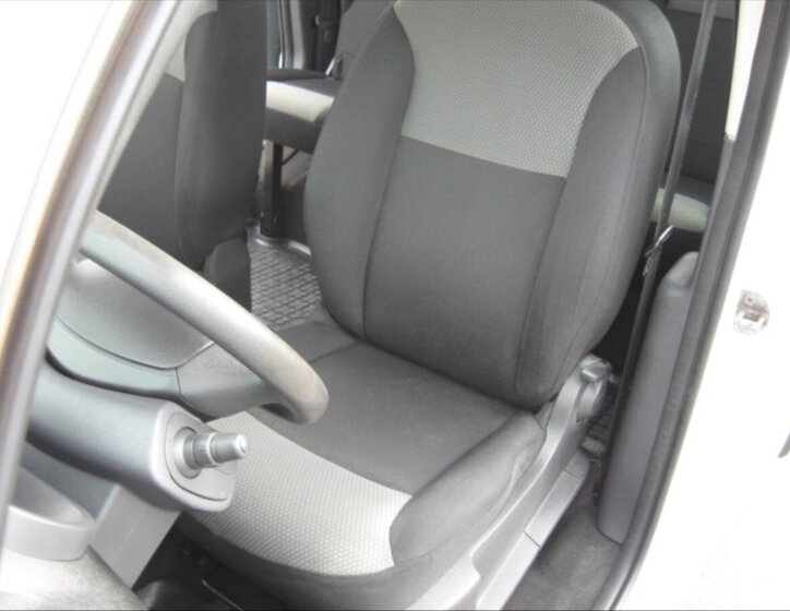 Renault Kangoo Kombi 1,2 l 84 kw