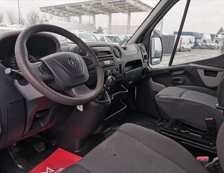 Renault Master Valník 2,3 l 96 kw