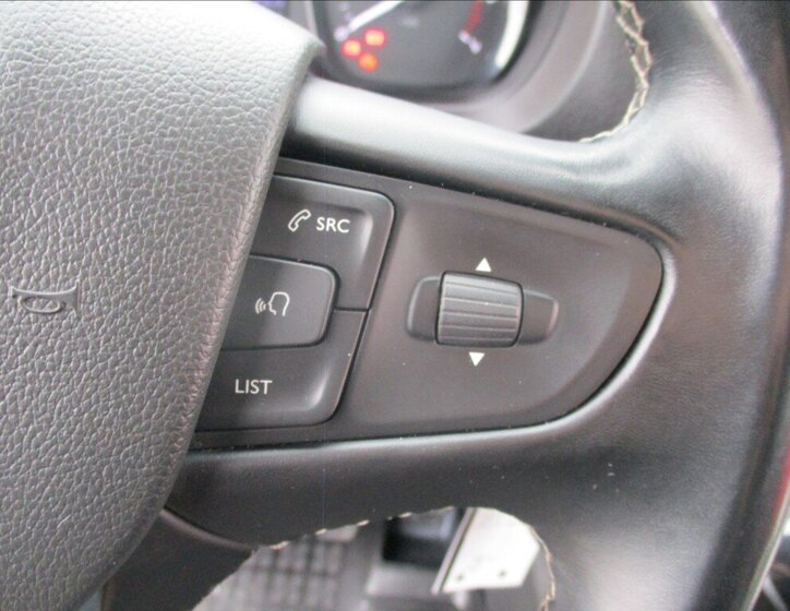 Peugeot Traveller Ostatní 2,0 l 110 kw