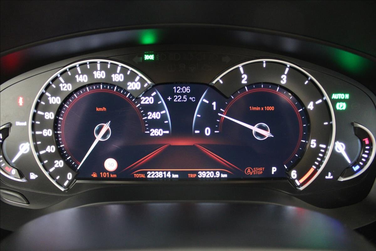 BMW Řada 5 Kombi 2,0 l 140 kw