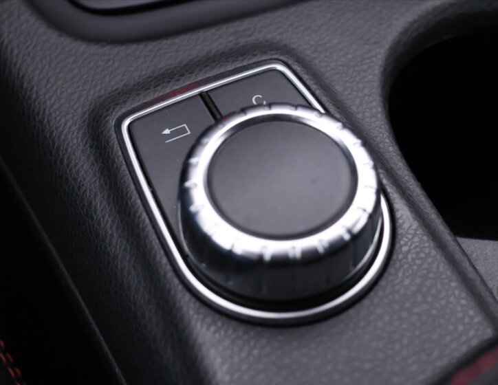 Mercedes-Benz Třídy A 30