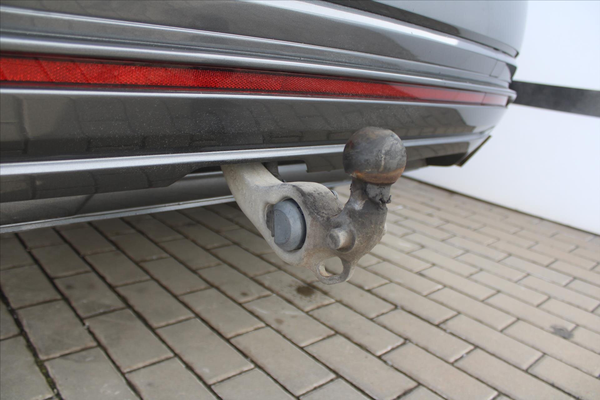 Volkswagen Touareg SUV / Terénní 3,0 l 170 kw