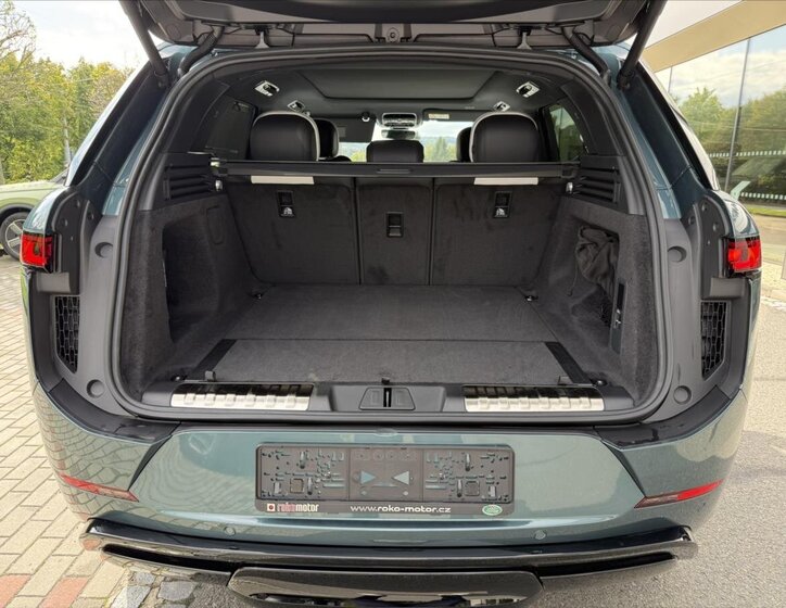 Land Rover Range Rover Sport SUV / Terénní 3,0 l 184 kw