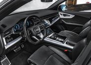 Audi Q8 SUV / Terénní 3,0 l 210 kw