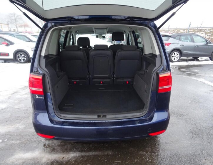 Volkswagen Touran MPV 1,2 l 77 kw