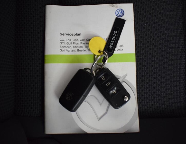 Volkswagen Touran MPV 1,6 l 77 kw