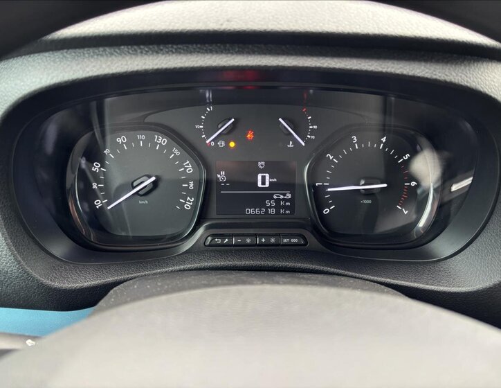 Peugeot Traveller Kombi 2,0 l 110 kw