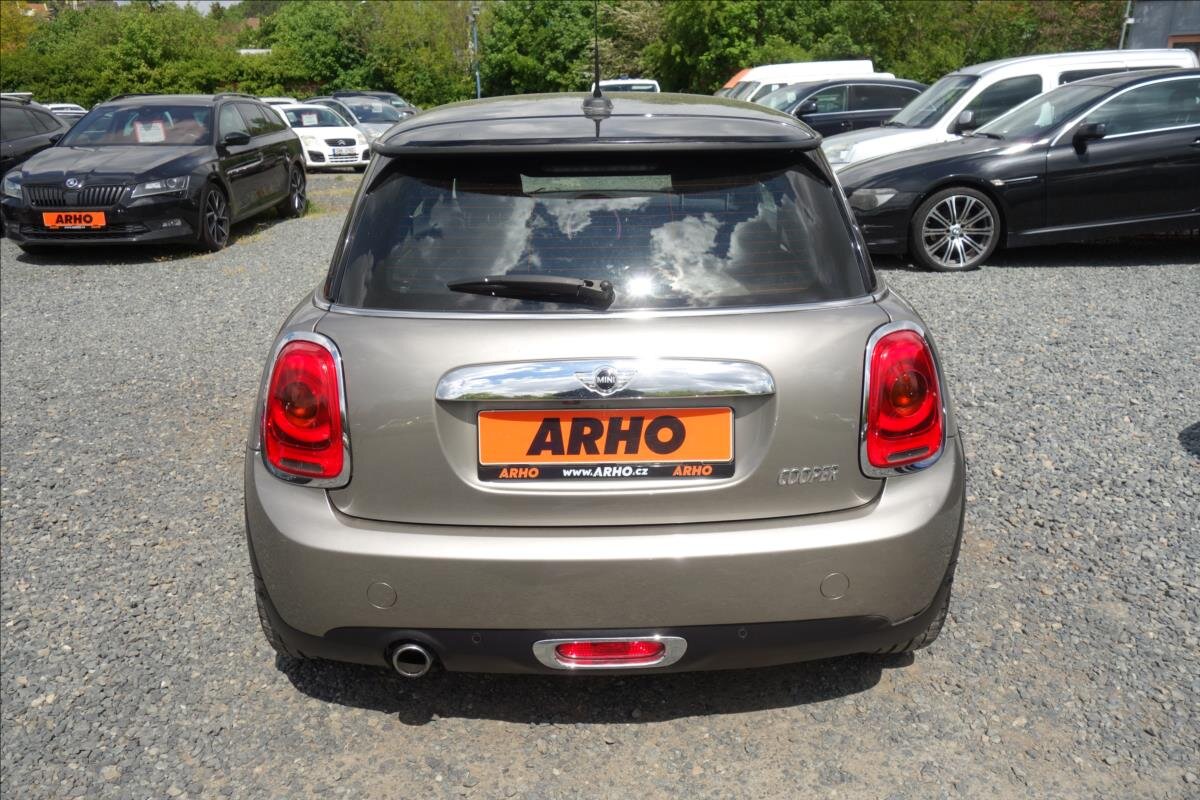 Mini Cooper Hatchback 1,5 l 100 kw