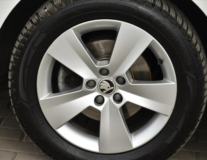 Škoda Scala Hatchback 999,0 81 kw