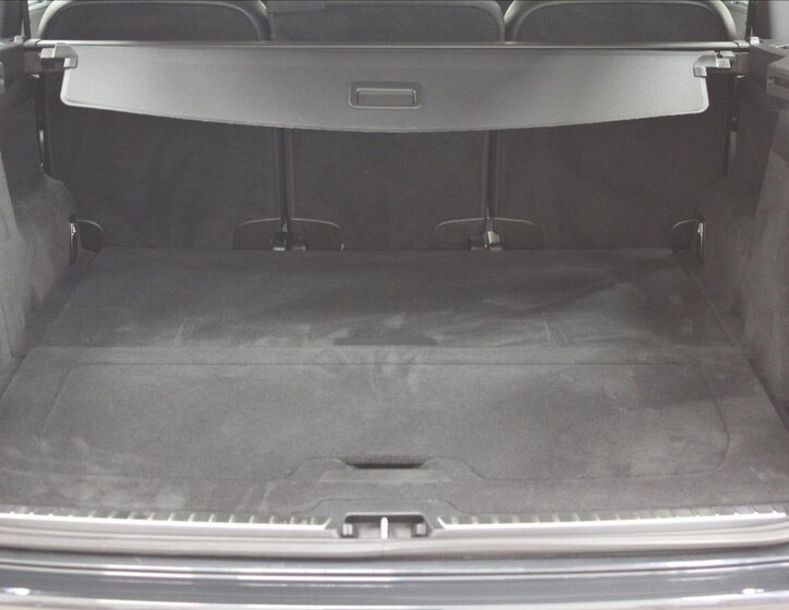 Volvo XC90 SUV 2,0 l 173 kw