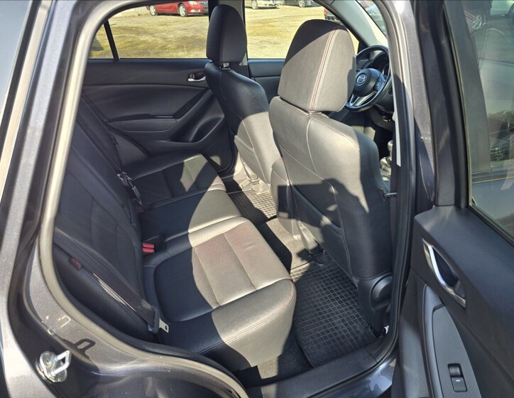 Mazda CX-5 SUV / Terénní 2,2 l 110 kw