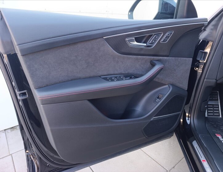 Audi RS Q8 SUV 4,0 l 441 kw