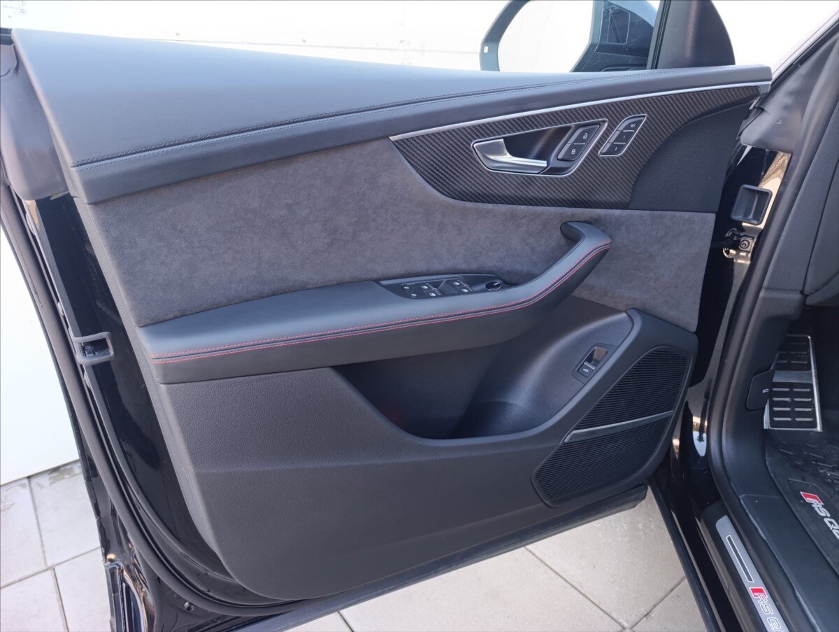 Audi RS Q8 SUV 4,0 l 441 kw