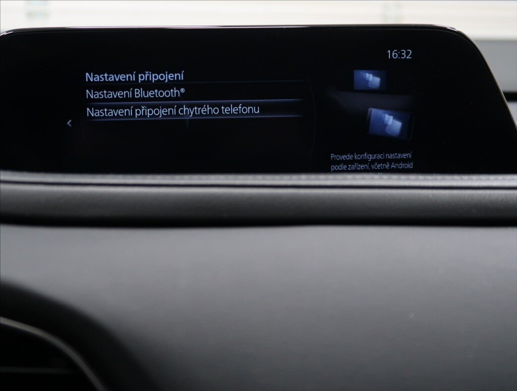 Mazda CX-30 SUV / Terénní 2,0 l 90 kw