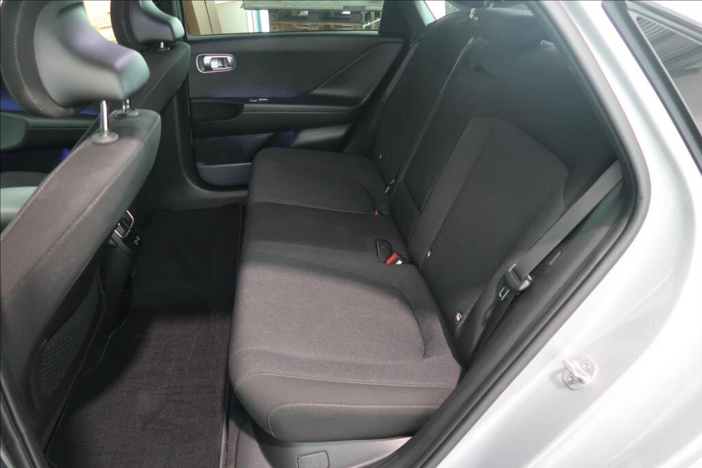 Hyundai Ioniq 6 Sedan / Limuzína 0,0 239 kw