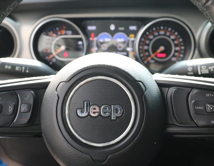 Jeep Gladiator Pick-up 3,7 l 210 kw