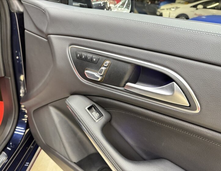 Mercedes-Benz CLA Kombi 2,1 l 130 kw