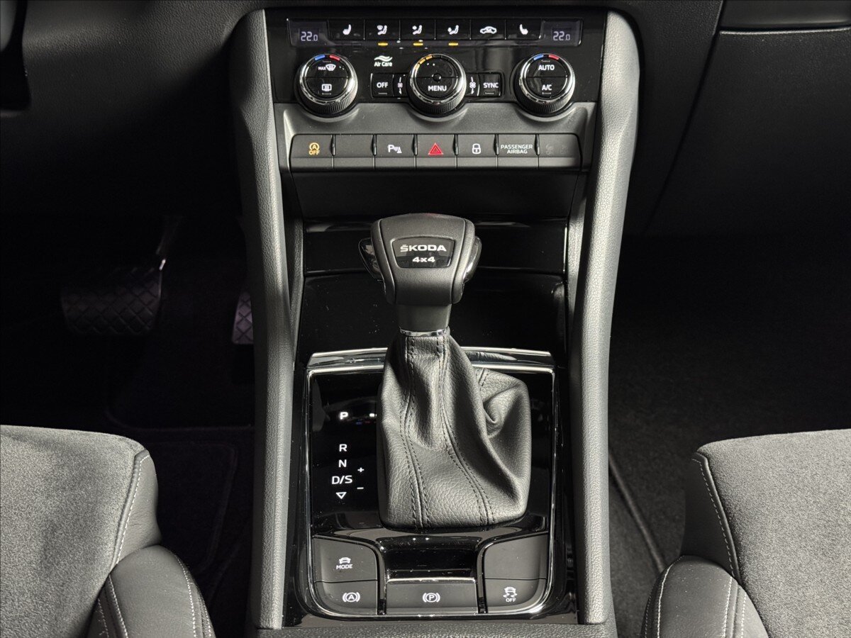 Škoda Karoq SUV 2,0 l 110 kw