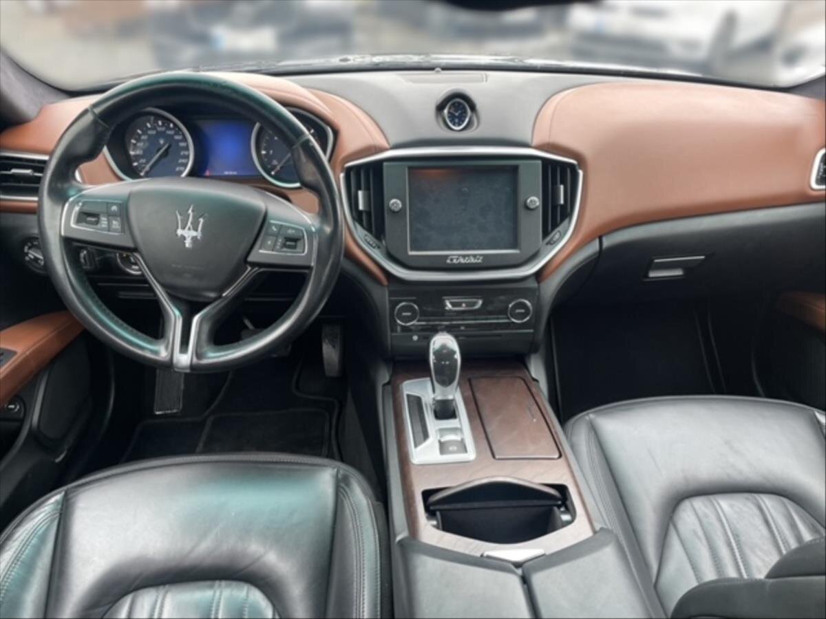 Maserati Ghibli Sedan 3,0 l 202 kw
