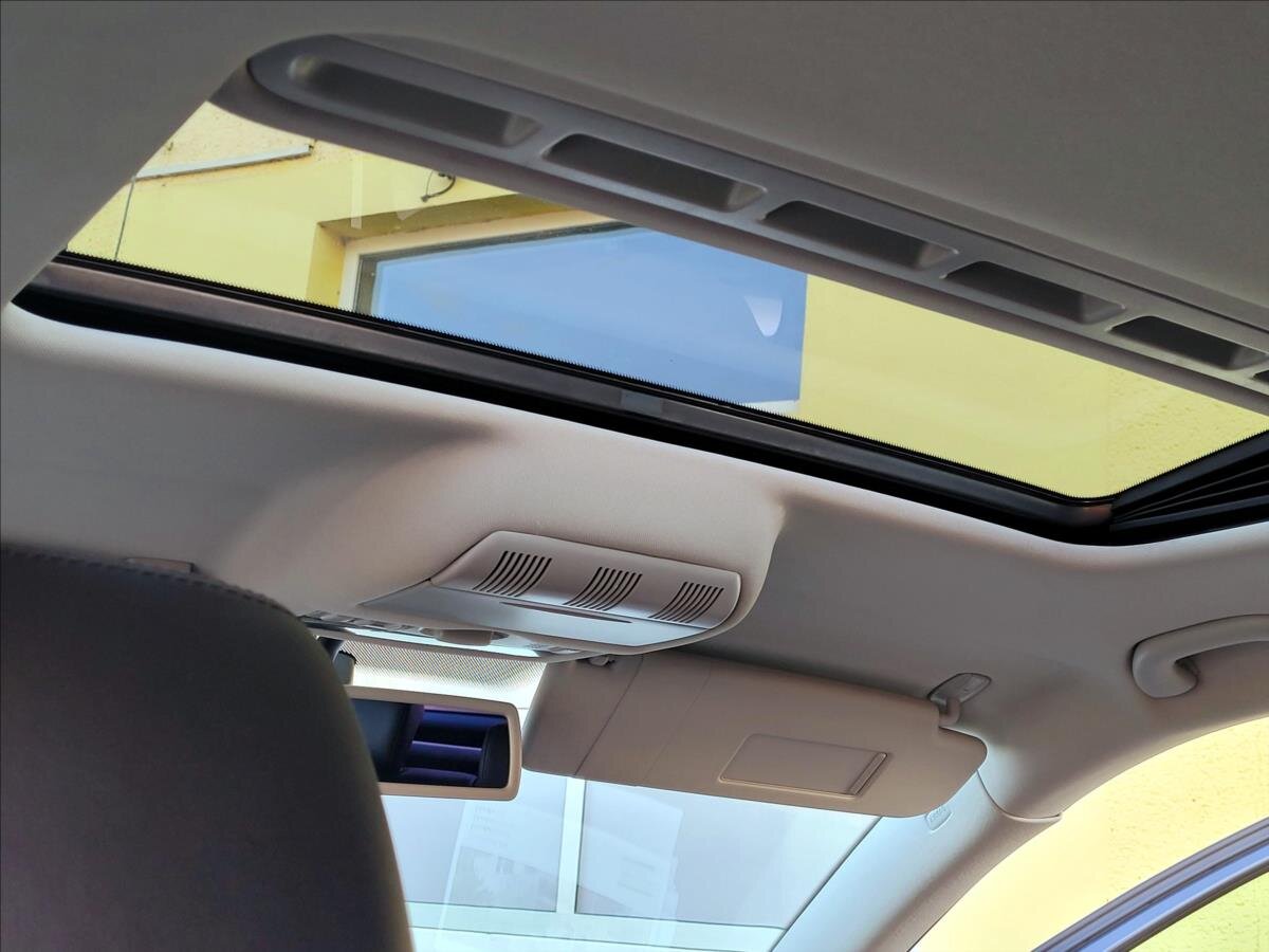 Škoda Octavia Kombi 1,4 l 90 kw