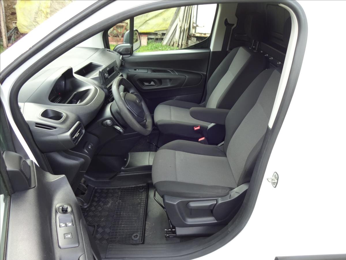 Peugeot Partner Skříň 1,2 l 81 kw